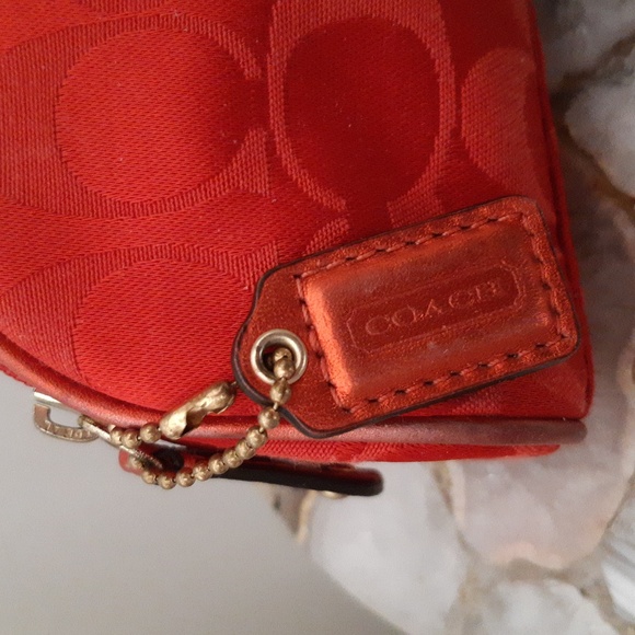 Coach Makeup Bag - Picture 3 of 10